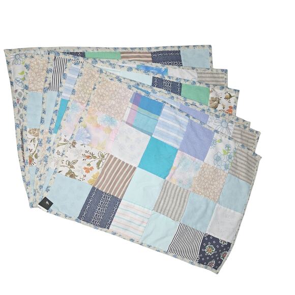 1970s Placemats Handmade Patchwork Blue Tone Floral Themed Dinner Table Set of 6 - Picture 2 of 5